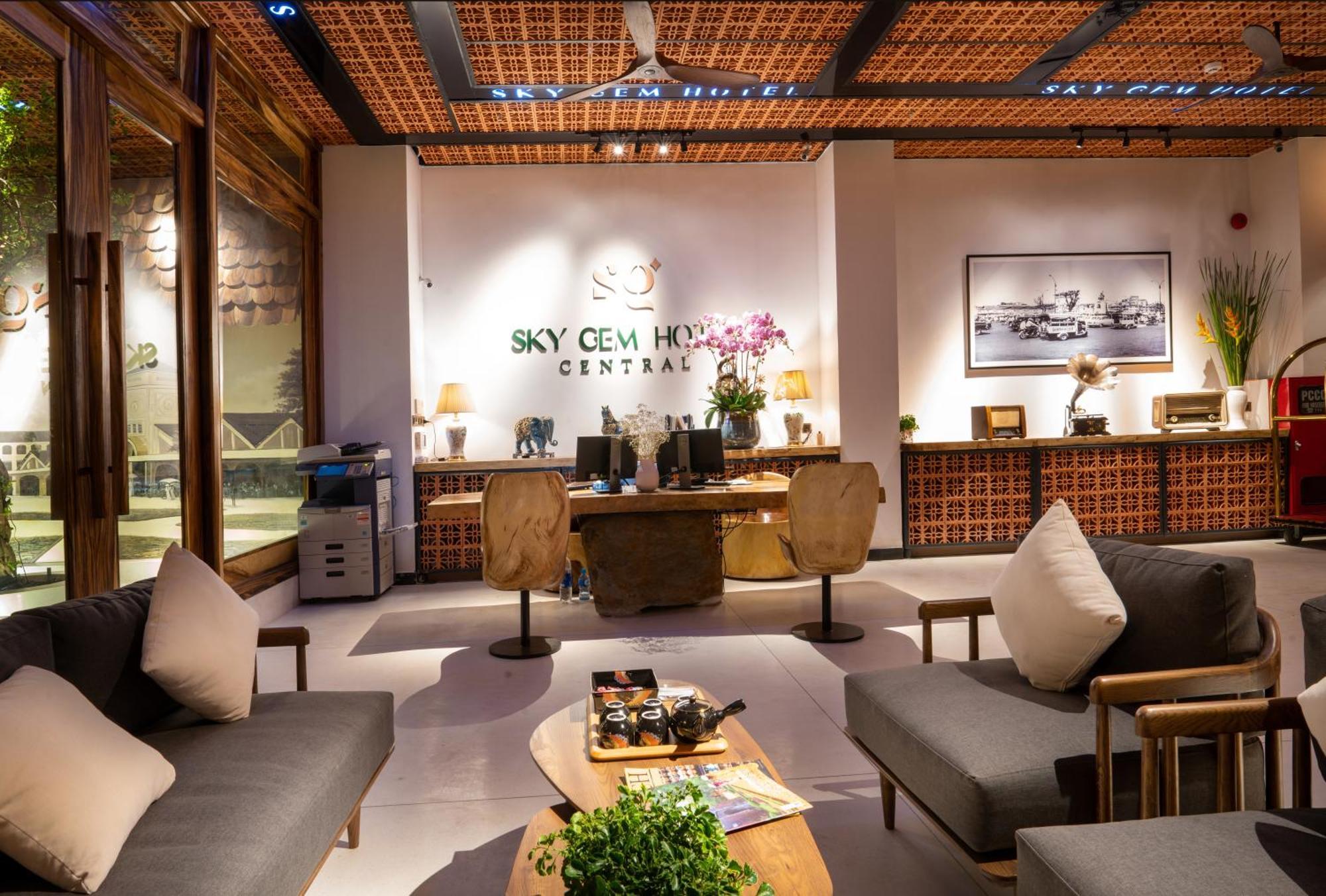 Sky Gem Central Hotel Ho Chi Minh City Bagian luar foto